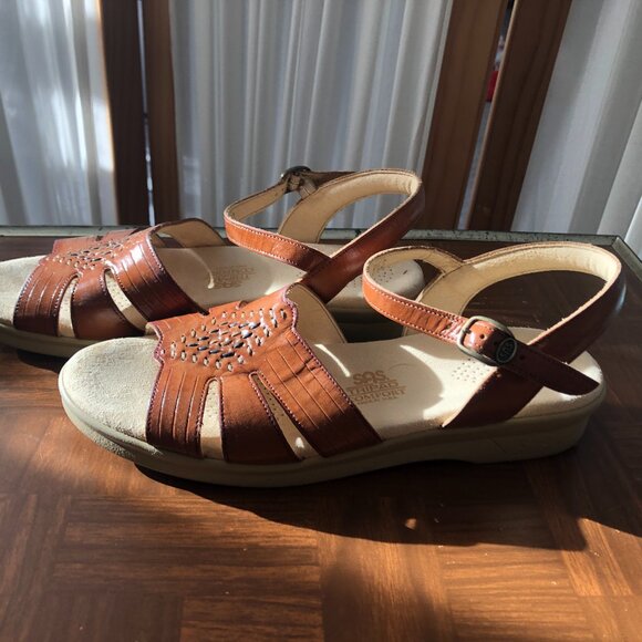 Woman's Sandels SAS Brown Leather 9 1/2 S - Picture 4 of 6